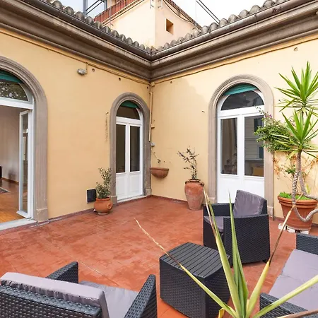 Trilussa Classy Terrace By Romeloft *